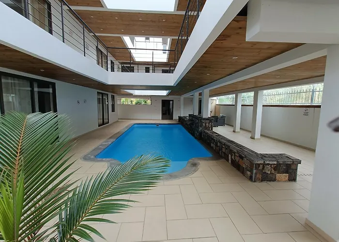 Cozy 2Br Getaway - Stylish Stay In Grand Baie